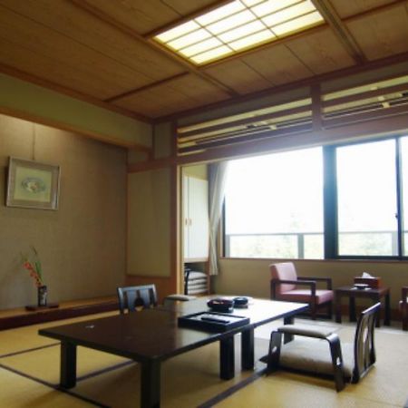 Отель Okuhida Onsen Matsunoi Такаяма Экстерьер фото